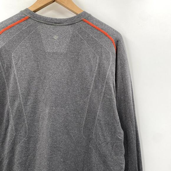 Lululemon gray long sleeve men's athletic top
